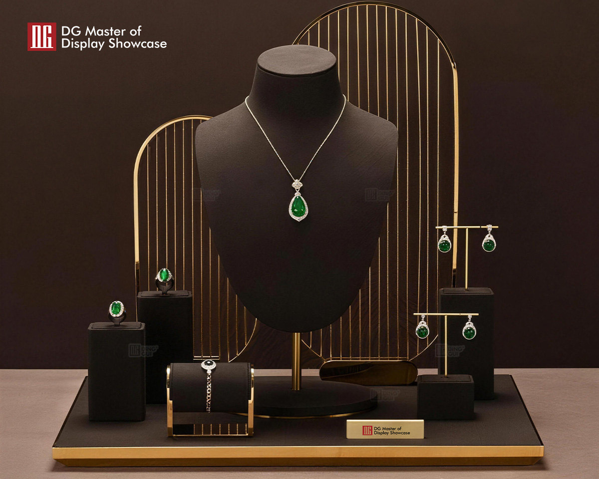 Jewelry Display Props