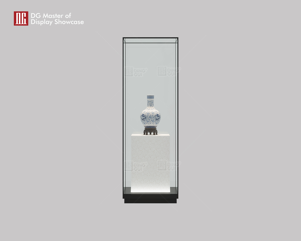 Customized Frameless Freestanding Glass Display Case
